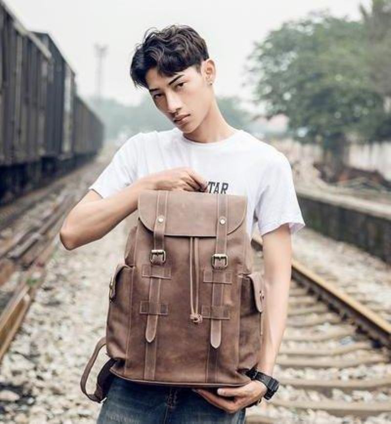 Sac À Dos Cuir Vintage Pour Hommes Voyage Avec Cordon Serrage